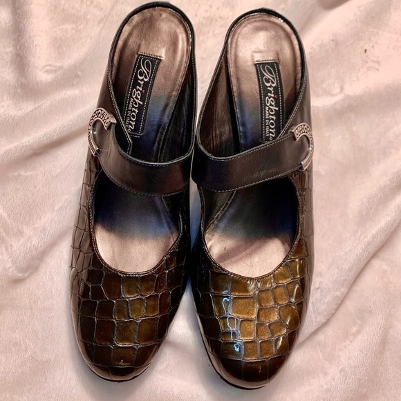 NEW Brighton Beau Mules Sz 7.5 Italy Patent Leather Olive Bronze Crocodile - Picture 13 of 16